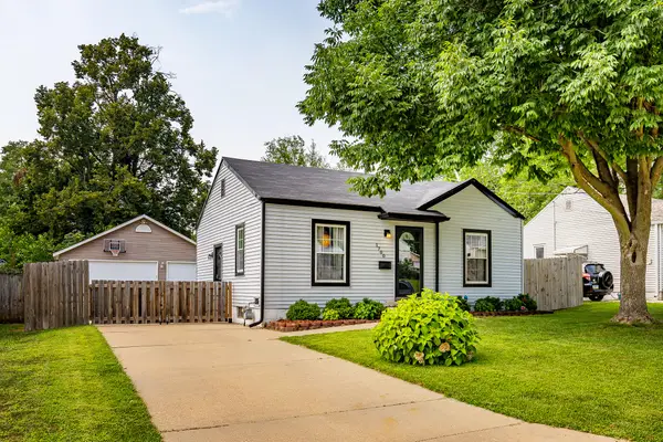 1700 57th Street, Des Moines, IA 50310