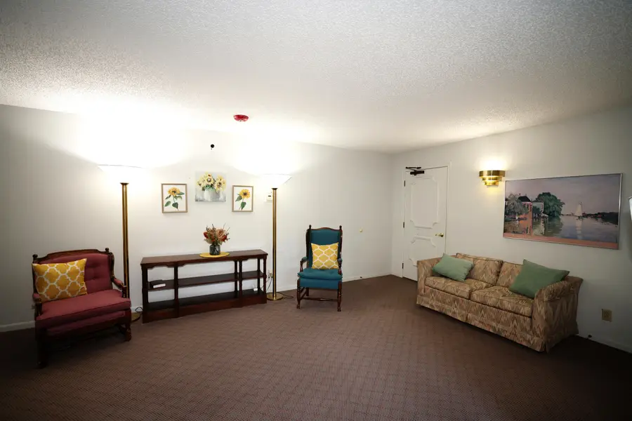700 S Dakota Avenue, Ames, IA 50014 - #3