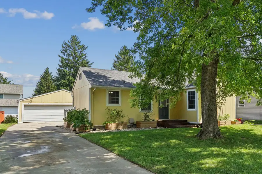 218 Rockwell Avenue, Ames, IA 50014 - #2