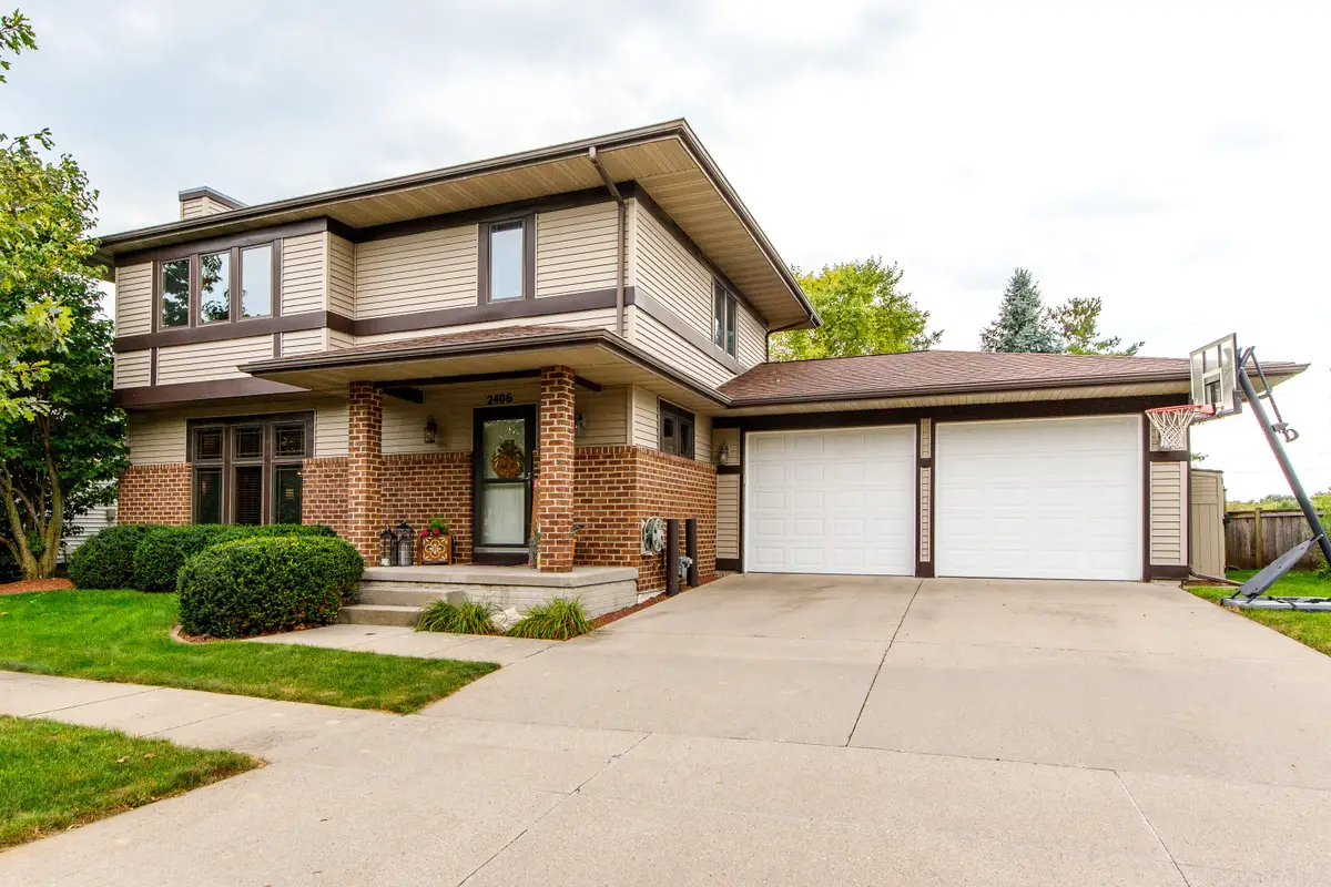 2406 Camden Drive, Ames, IA 50010 - #1