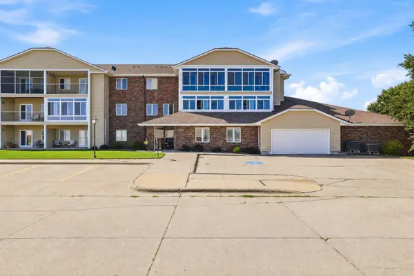 301 SE Delaware Avenue, Ankeny, IA 50021