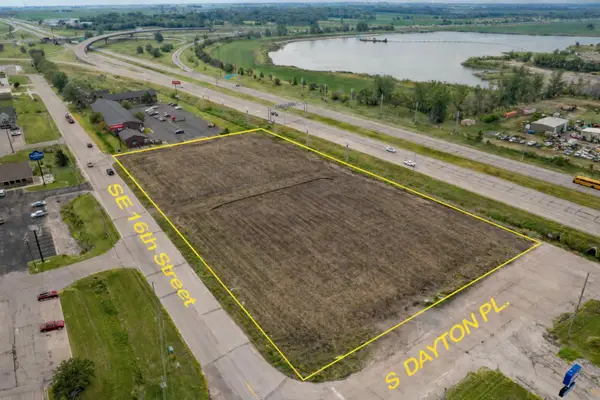 2400 SE 16th Street, Ames, IA 50010