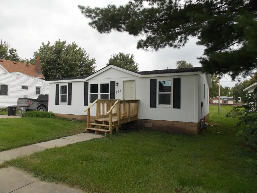 305 E Walnut Street, Ogden, IA 50212 - #2