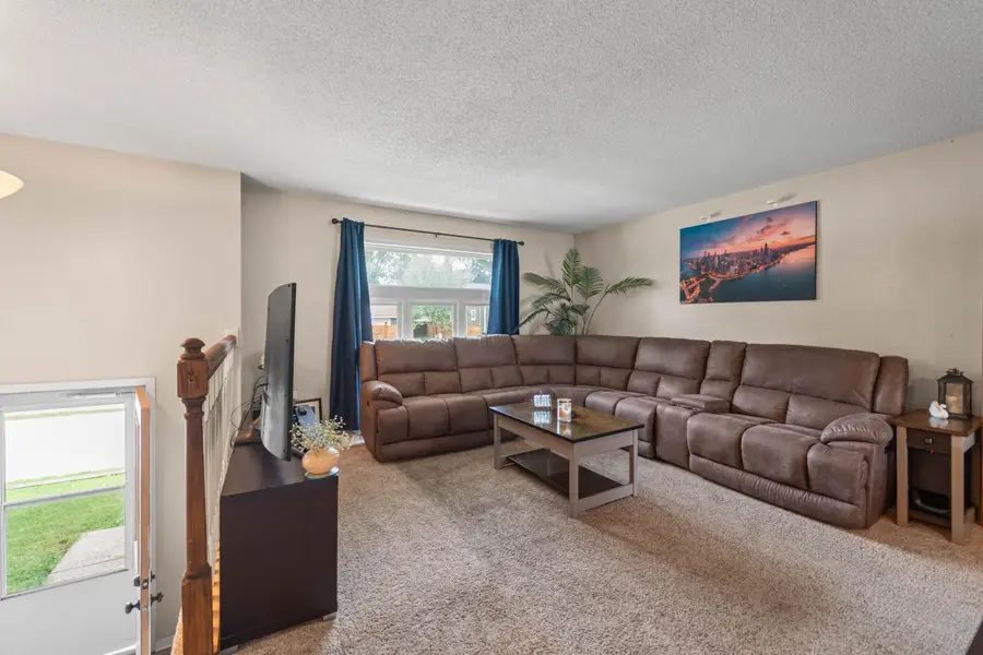 2303 47th Street, Des Moines, IA 50310 - #3