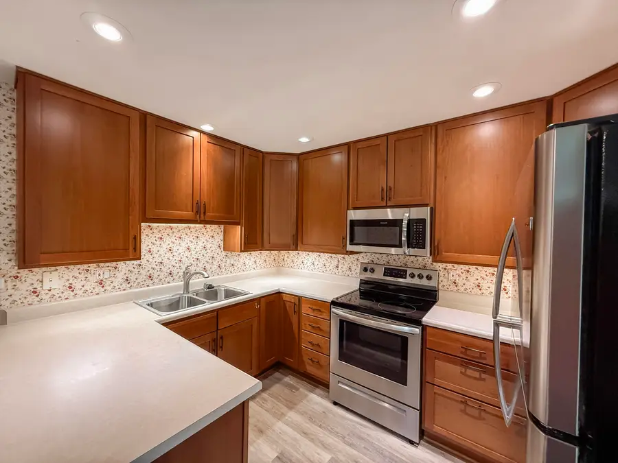 2220 Hamilton Drive, Ames, IA 50014 - #2