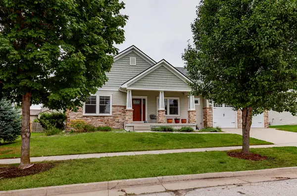 2810 Cambridge Drive, Ames, IA 50010