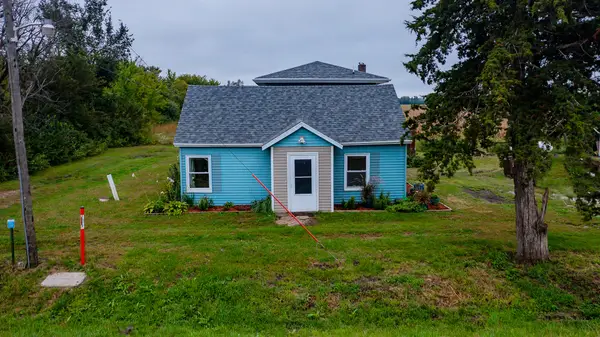 7005 NE 142nd Avenue, Maxwell, IA 50161