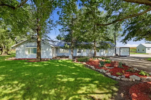 58805 260th Street, Nevada, IA 50201