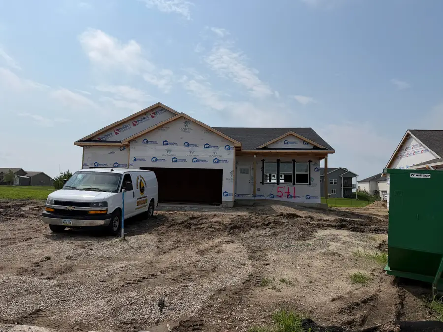 541 Westwood Drive, Huxley, IA 50124 - #2