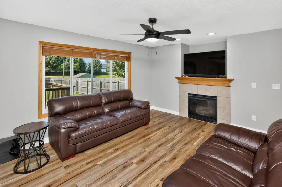 2004 Country Cove Lane, Altoona, IA 50009 - #2