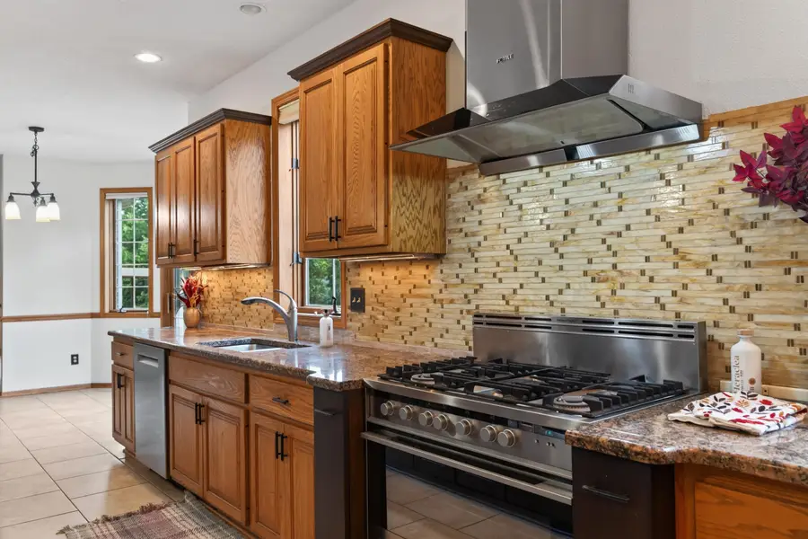 3502 Valley View Road, Ames, IA 50014 - #2