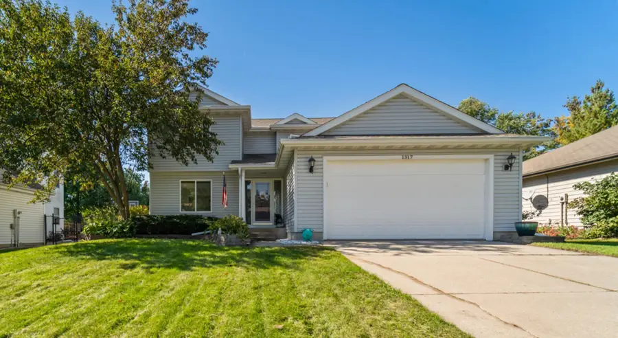 1317 Kentucky Avenue, Ames, IA 50014 - #2