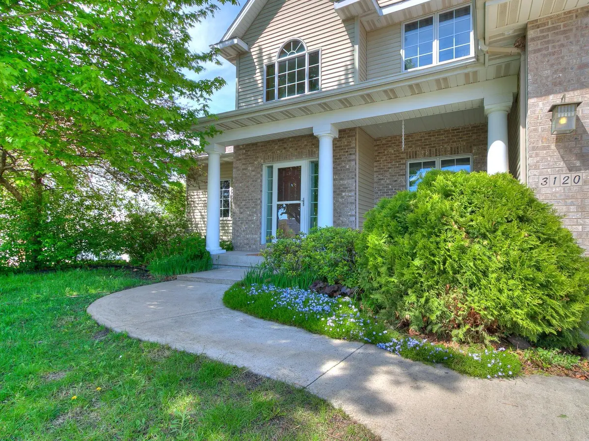 3120 Roxboro Drive, Ames, IA 50010 - #1