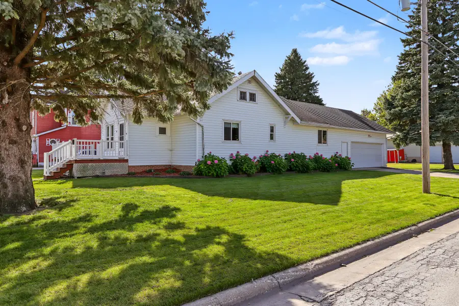 723 Elm Avenue, Story City, IA 50248 - #3