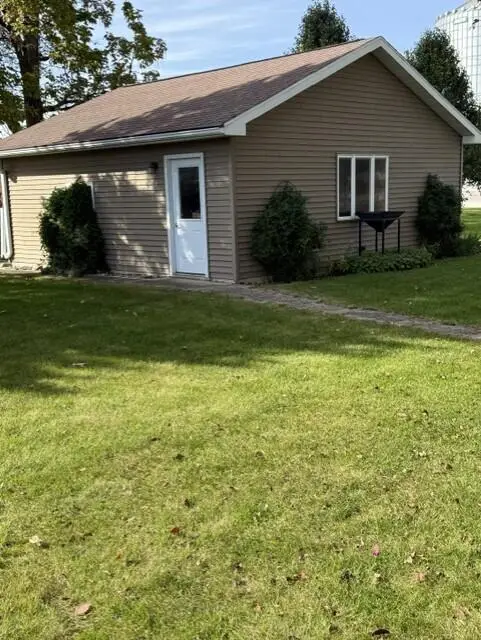117 / 123 N Illinois, Hubbard, IA 50122 - #3