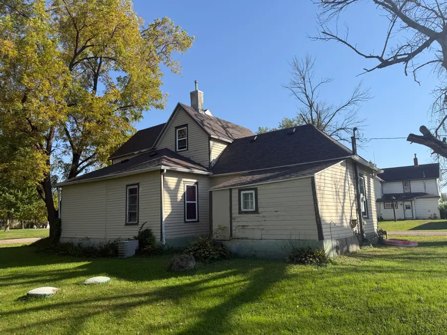 410 Dawson Avenue, Dawson, IA 50066 - #3