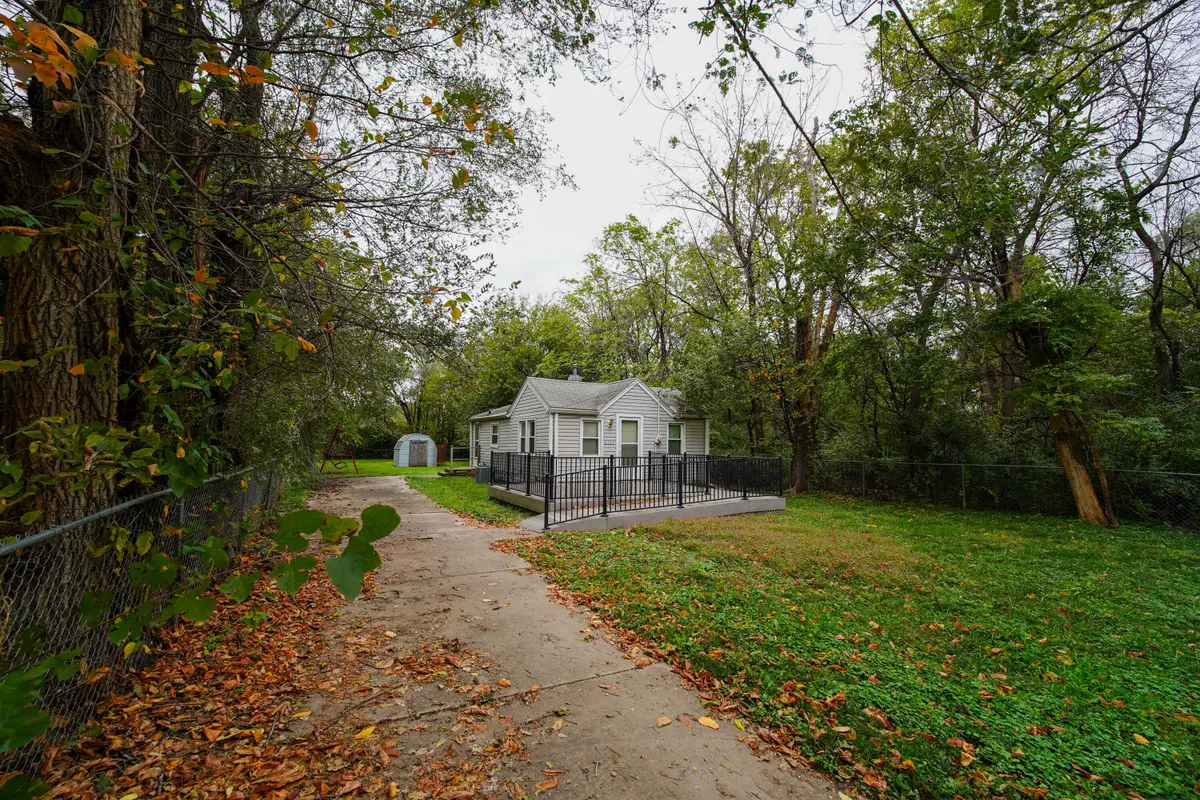 3126 Maury Street, Des Moines, IA 50317 - #1