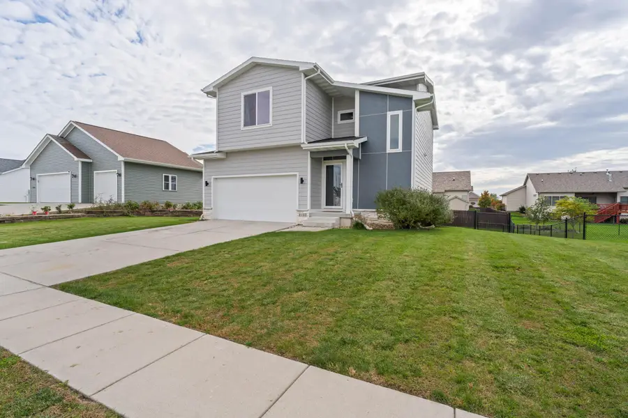 1232 Apache Street, Nevada, IA 50201 - #3