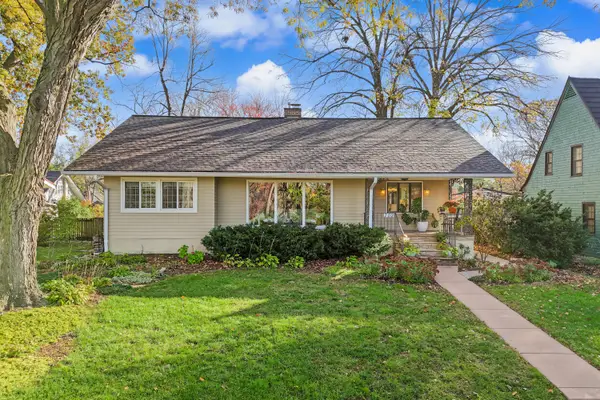 702 Brookridge Avenue, Ames, IA 50010