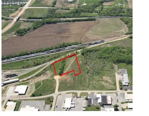 12th Street Sw, Cedar Rapids, IA 52404 - Image #1