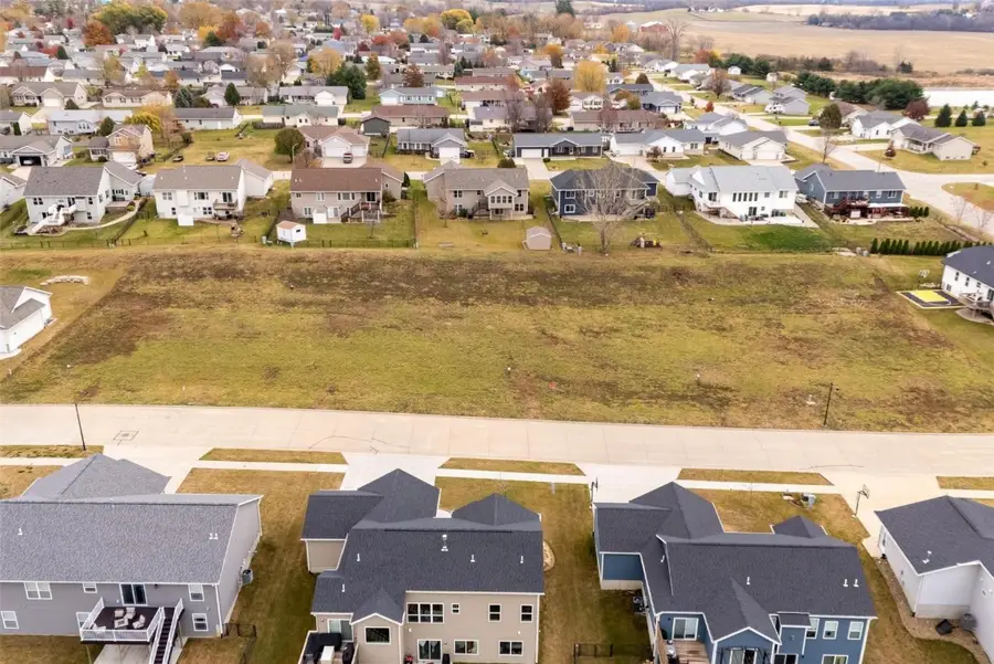 116 Shiloh Vista Avenue, Urbana, IA 52345 - Image #3