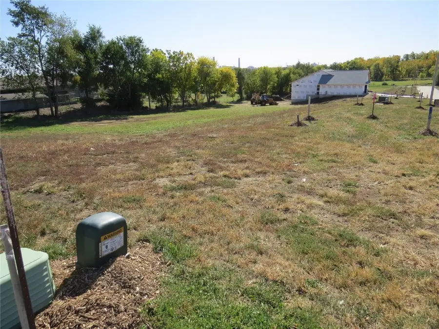 3321 Sokol Lane Sw, Cedar Rapids, IA 52404 - Image #2