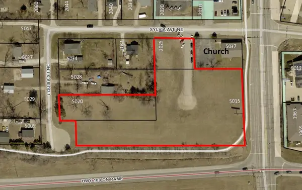 5015 Center Point Road Ne, Cedar Rapids, IA 52402