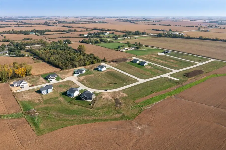 3350 Village Way, Robins, IA 52328 - Image #3