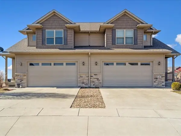 427 Watts Court, North Liberty, IA 52317