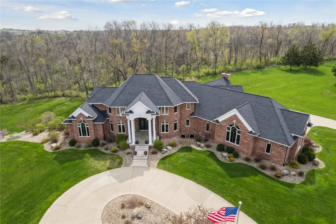 2079 Blue Heron Drive, Springville, IA 52336 - Image #1