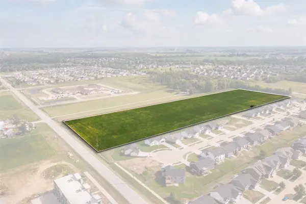 Council Street Ne, Cedar Rapids, IA 52402