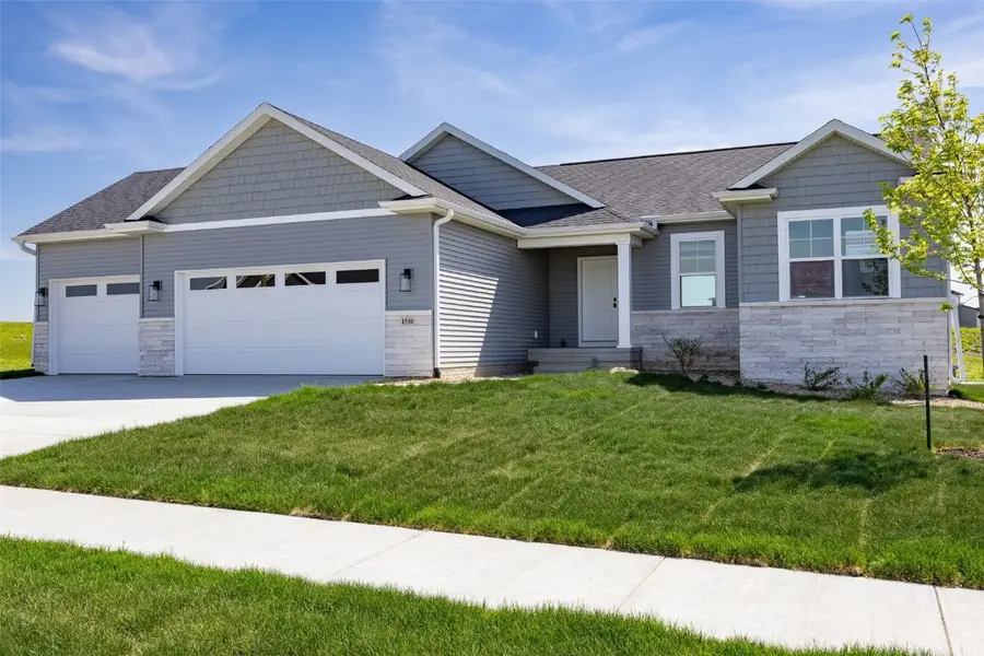 1510 Cardinal Drive, Fairfax, IA 52228 - Image #2