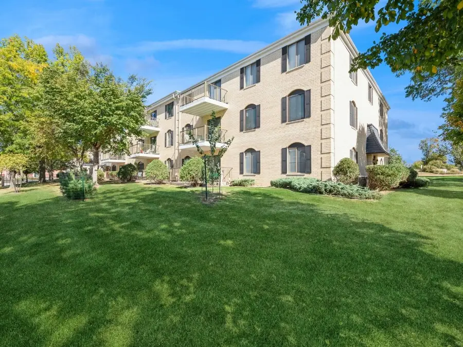 190 Cottage Grove Avenue Se #104, Cedar Rapids, IA 52403 - Image #2