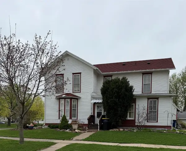 503 D Avenue, Vinton, IA 52349