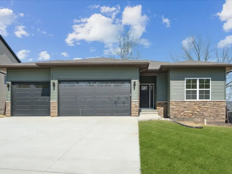 1501 Legend Drive, Tiffin, IA 52340 - Image #2