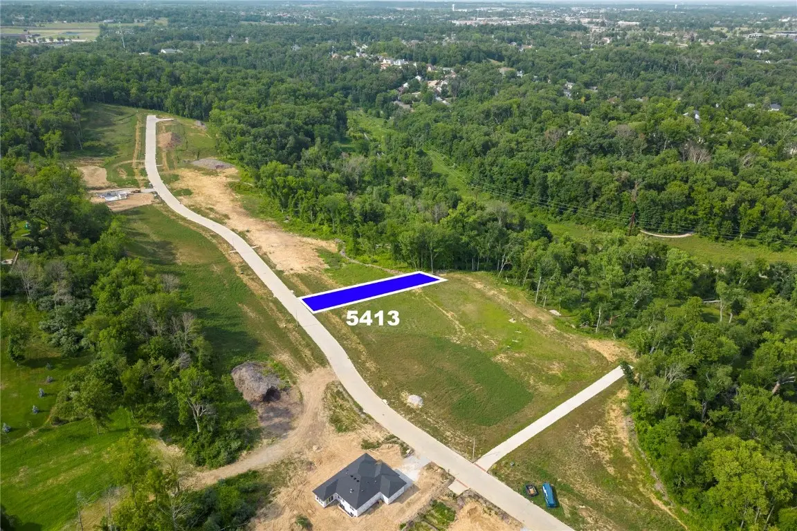5413 Seminole Valley Trail Ne, Cedar Rapids, IA 52411 - Image #1