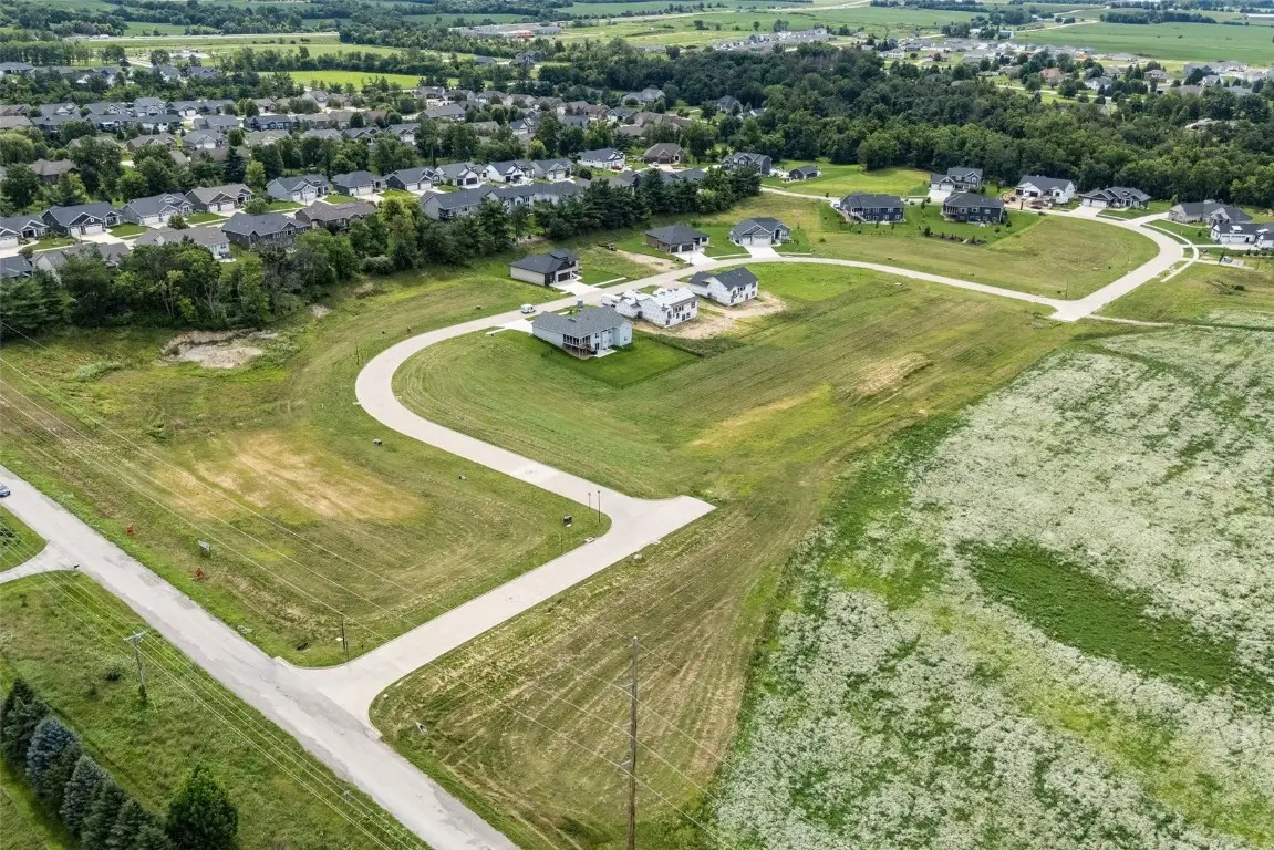 3669 Mclain Way, Hiawatha, IA 52233 - Image #1