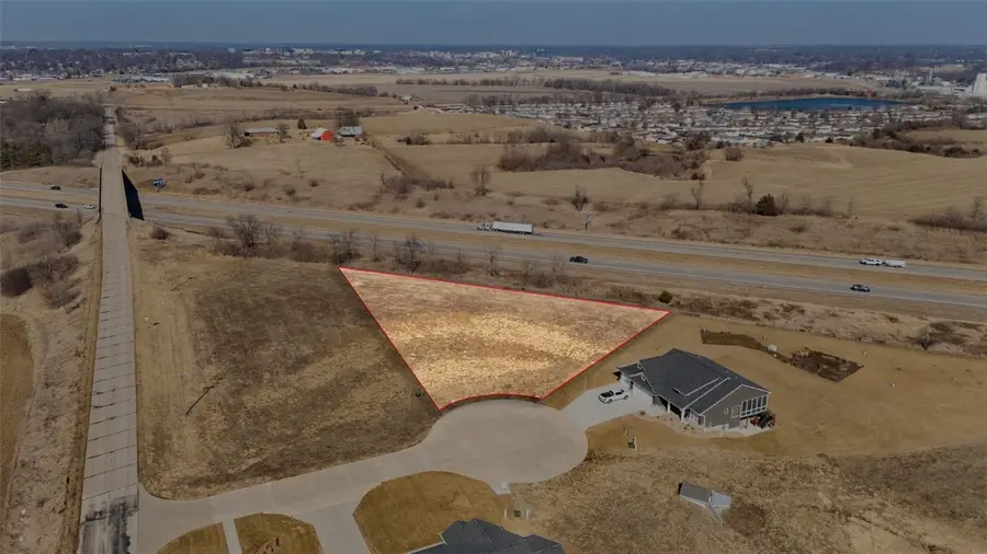 3804 Sierra Ter Sw, Iowa City, IA 52240 - Image #2