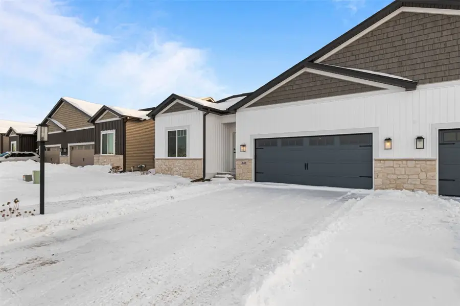 945 Eisenhower Boulevard, North Liberty, IA 52317 - Image #2