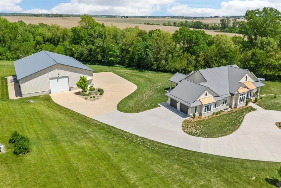 4210 Wright Brothers Boulevard E, Ely, IA 52227 - Image #2