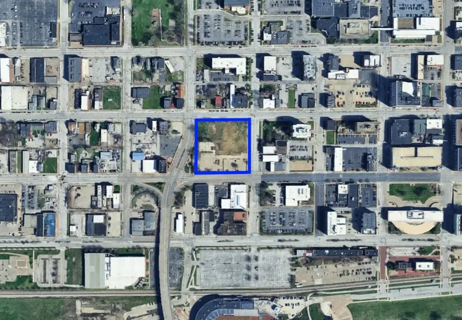 606 W 2nd Street, Davenport, IA 52801 - Image #2