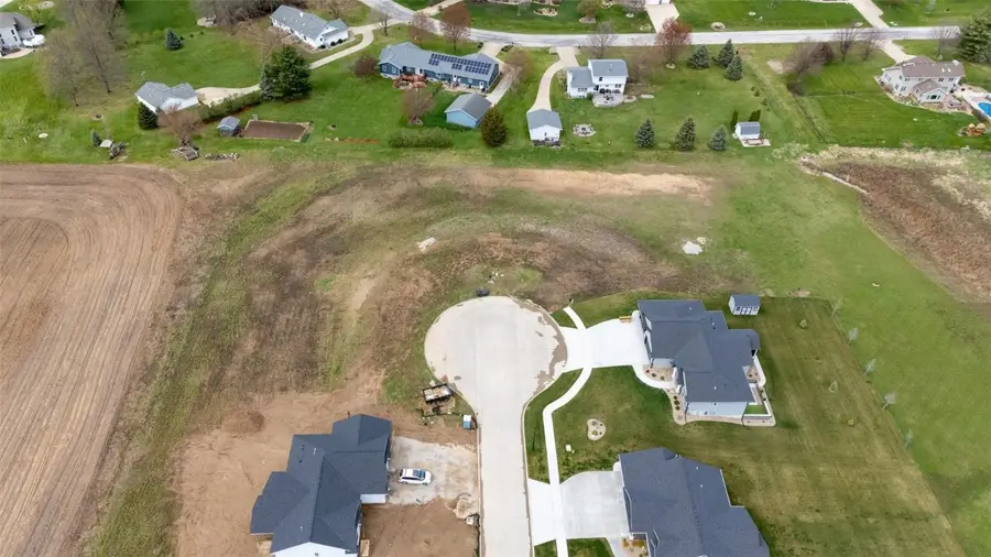 3012 Prairielight Court, Hiawatha, IA 52233 - Image #3