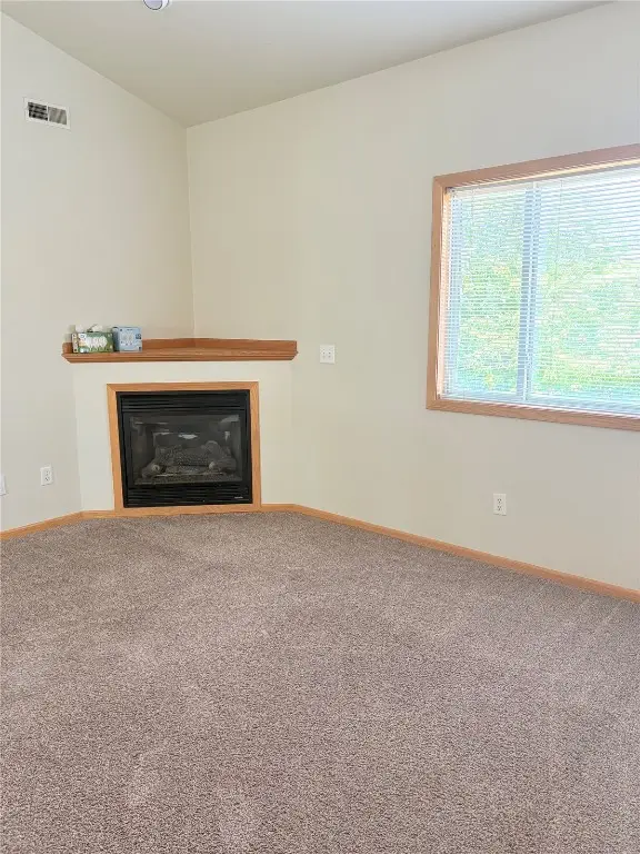 930 23rd Ave Place #6, Coralville, IA 52241 - Image #2
