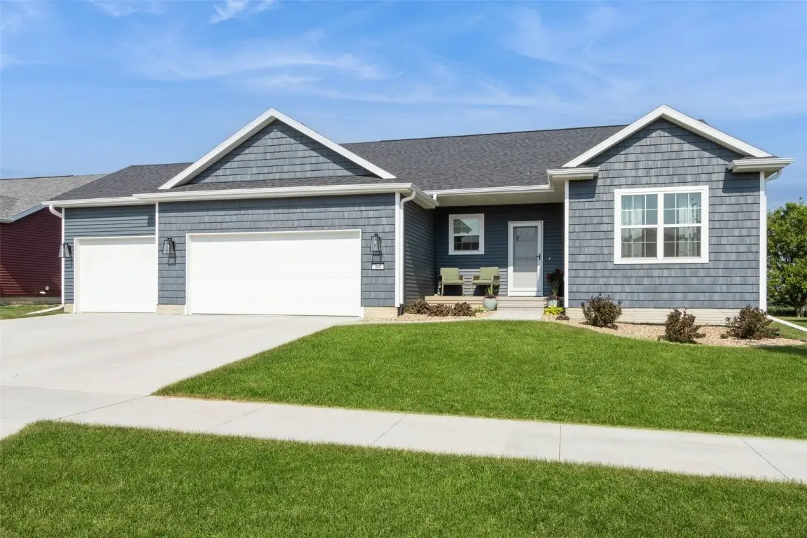 344 Candlestick Dr Ne, Mount Vernon, IA 52314 - Image #1