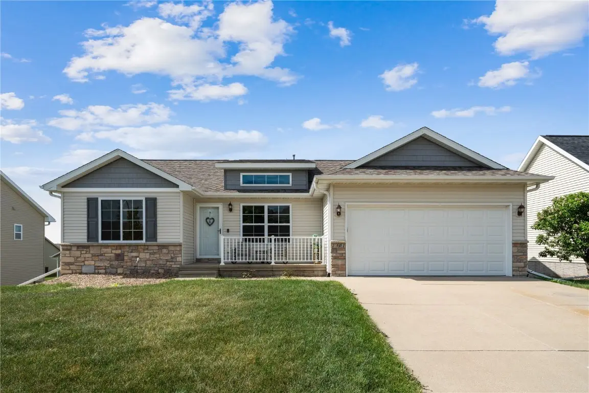 1301 Scarlet Sage Drive Sw, Cedar Rapids, IA 52404 - Image #1