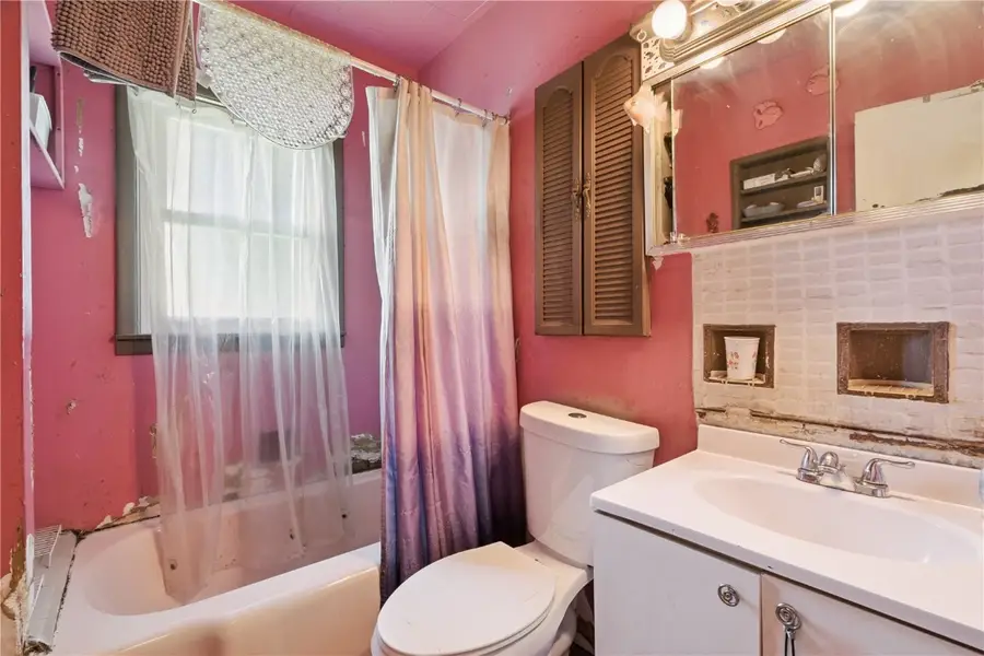 1121 15th Avenue Sw, Cedar Rapids, IA 52404 - Image #3