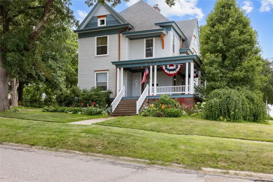 103 10th Avenue Sw, Mount Vernon, IA 52314 - Image #2