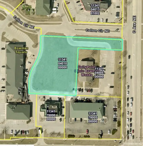 425 Colton Circle Ne, Cedar Rapids, IA 52402