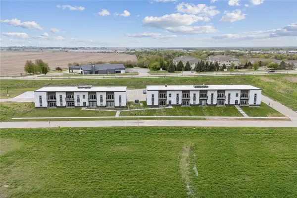 3701 Eastbrook Street, Iowa City, IA 52240