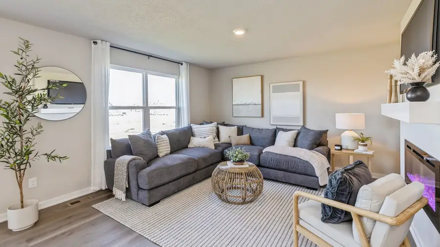 2841 Mary Drive, Hiawatha, IA 52233 - Image #2